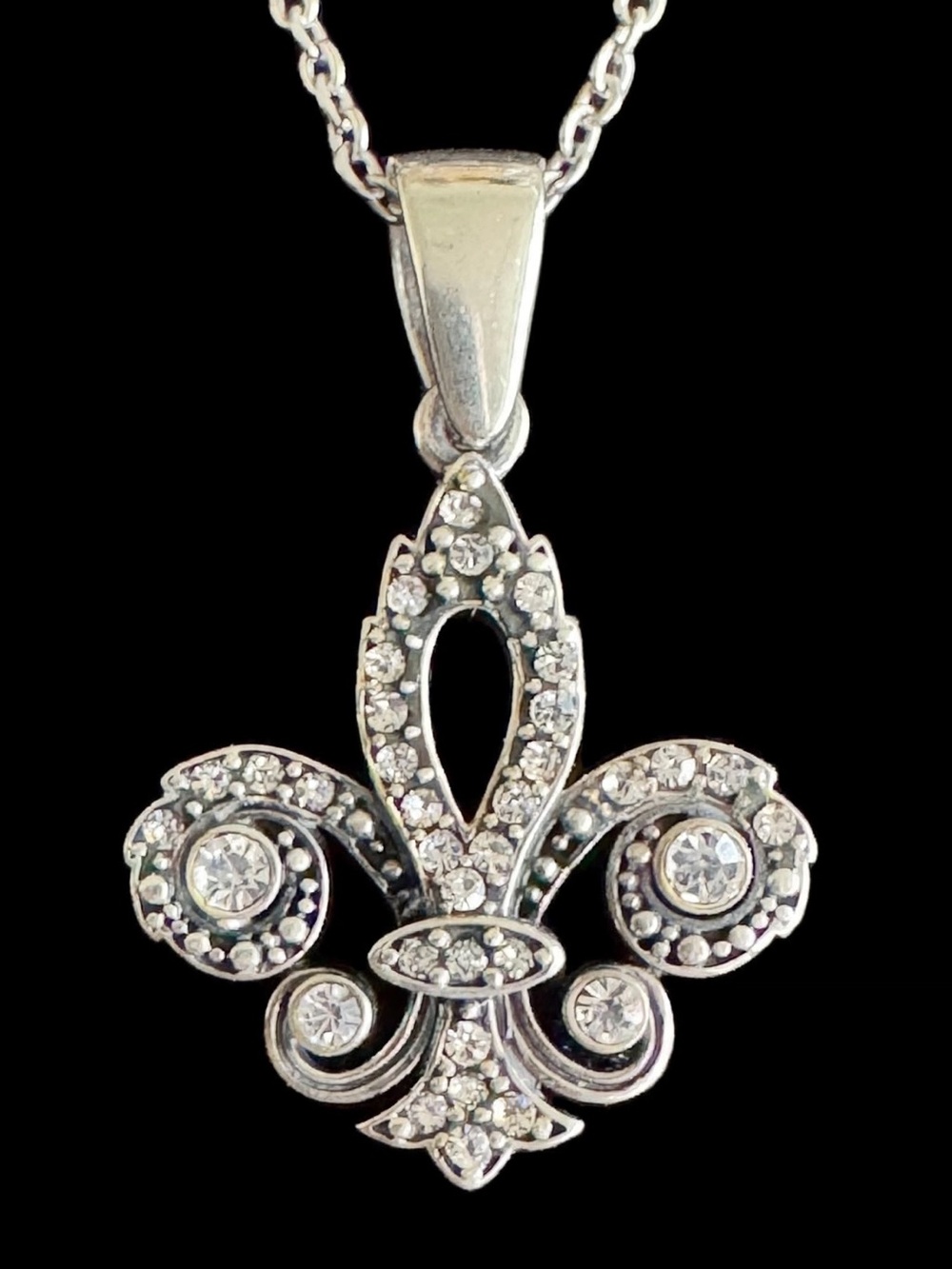 .925 Silver Swarovski Fleur-de-Lis Crystal Delicate Pendant Necklace